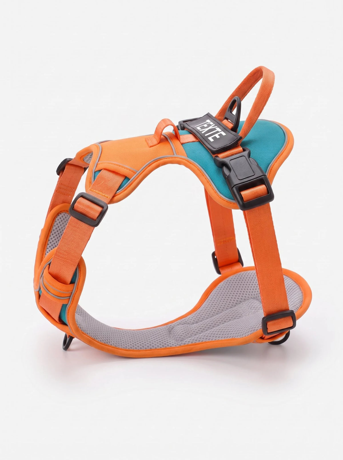 Harnais chien personnalisé orange, vue produit détaillée des sangles et boucles réglables