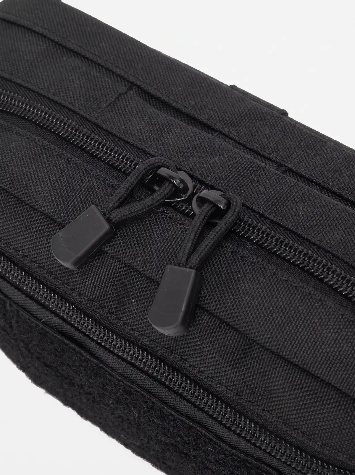 Double zip de la pochette tactique MOLLE noire
