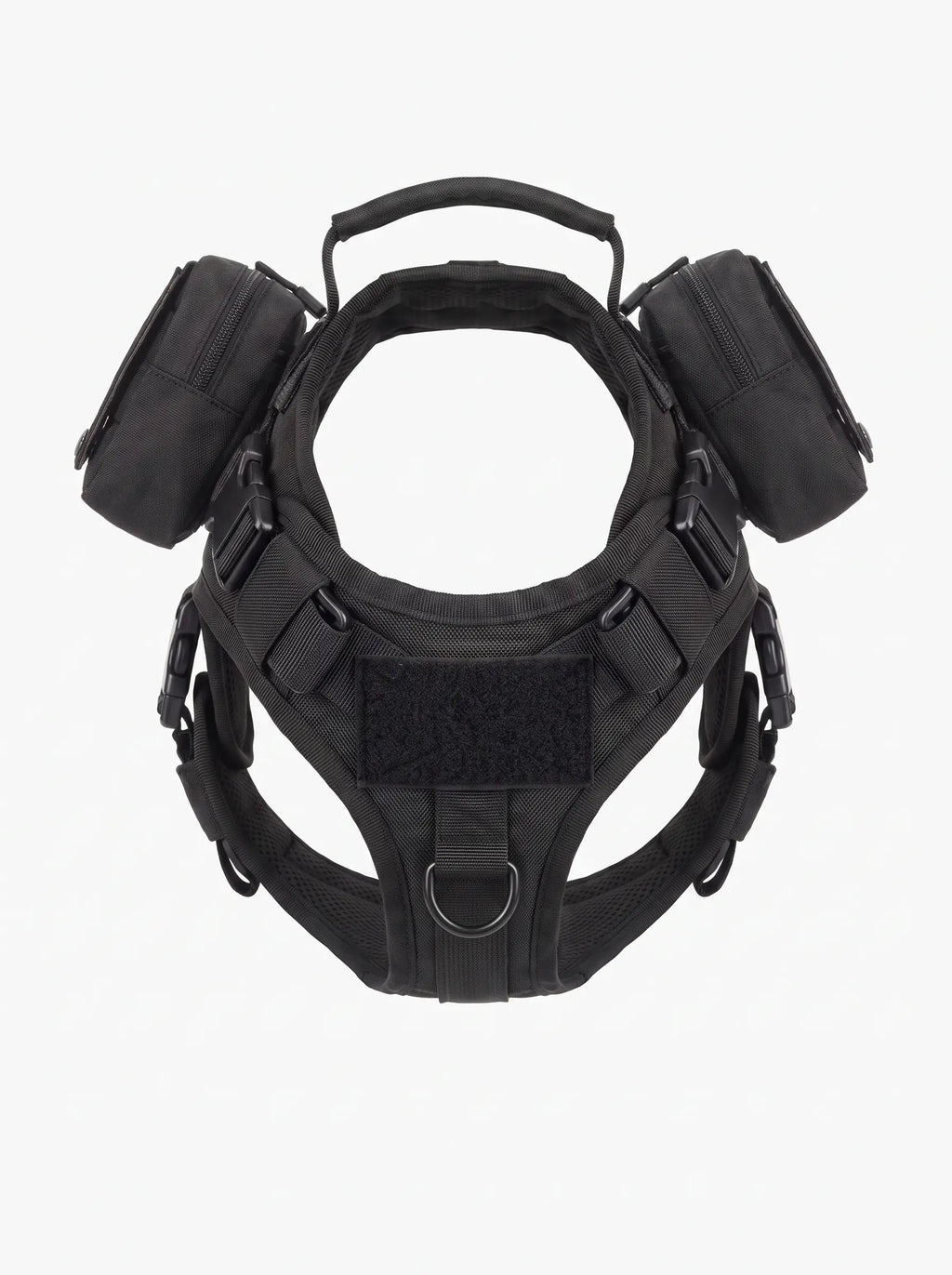 Deux pochettes tactiques MOLLE noires sur harnais militaire chien noir