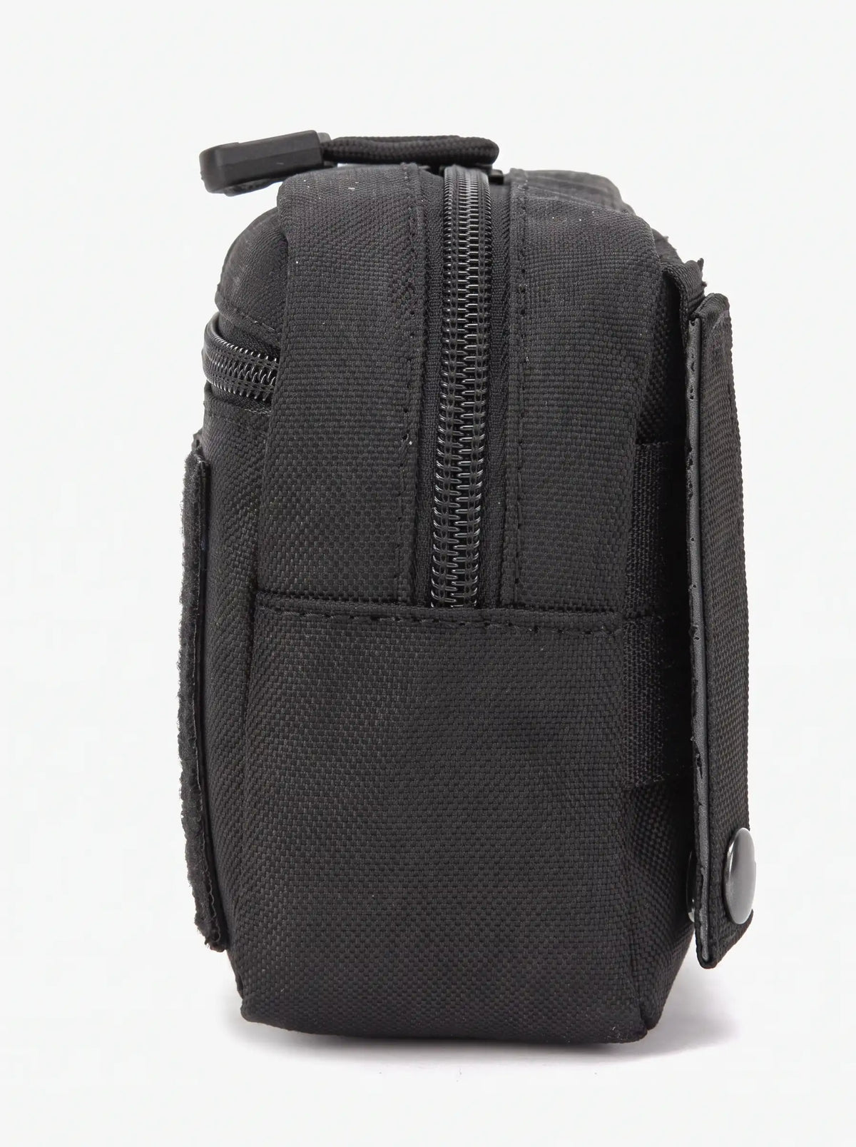Pochette tactique MOLLE noire vue de profil